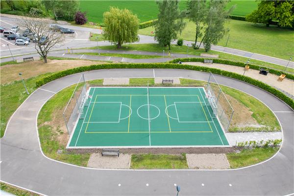 Aménagement terrain multisport en EPDM/PU - Sportinfrabouw NV